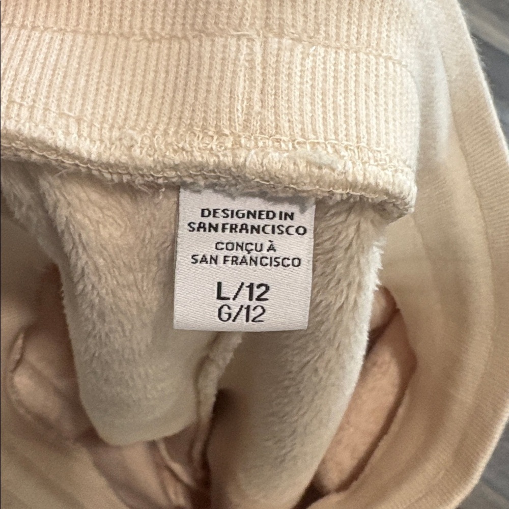 Athleta Girl Feelin’ Great Chantilly Cream Fleece Shorts size 12 - Picture 5 of 6